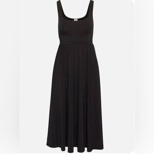 Aritzia Wilfred Market Midi dress